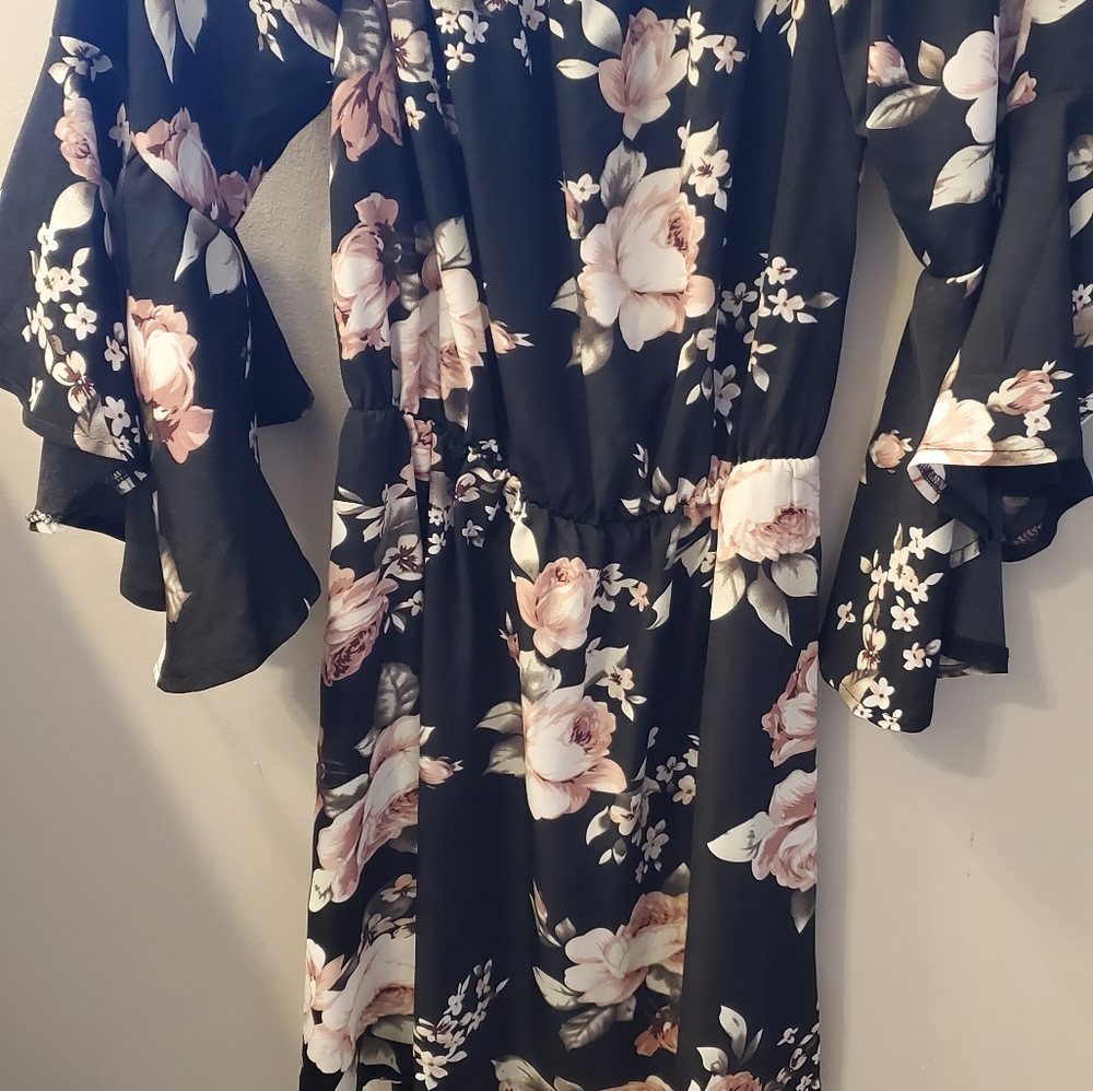 Off the shoulder Roper, Size M